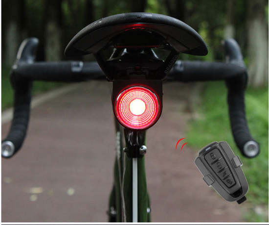 Wireless remote control smart bicycle tail light Lion-Tree