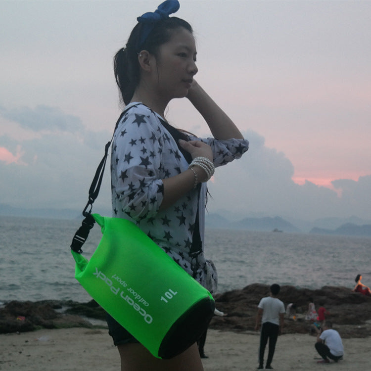 Spot beach bag anti water bucket bag PVC waterproofing bag drifting waterproof bag swimming bag outdoor sports bag Lion-Tree